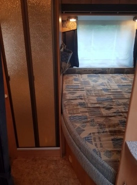                         Przyczepa Burstner Ventana 500TS, dł. 5,5 m, dmc 1500 kg + mover + przedsionek + instalacja 12 V - zdjęcie 5
                        