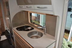                         Przyczepa Kempingowa Dethleffs Nomad 560 FMK - zdjęcie 9
                        