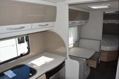                         Przyczepa Kempingowa Dethleffs Nomad 730 FKR - zdjęcie 14
                        