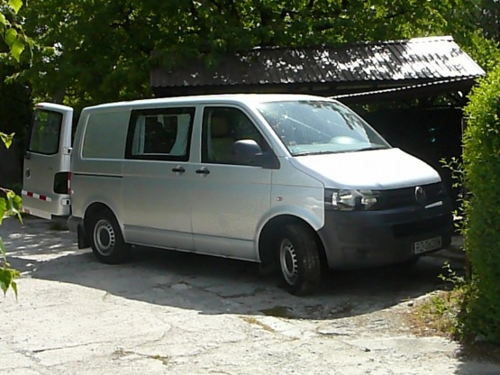                         Sprzedam VW -t5 -mini kamper - zdjęcie 1
                        