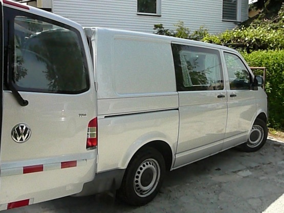                         Sprzedam VW -t5 -mini kamper - zdjęcie 2
                        