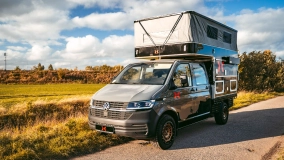                         Kabina POP-UP IP ADVENTURE CAB 360 na PICK-UP produkcja IP CAMPER + Volkswagen Transporter 4x4 - zdjęcie 2
                        