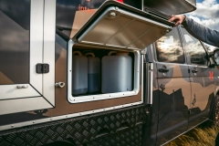                         Kabina POP-UP IP ADVENTURE CAB 360 na PICK-UP produkcja IP CAMPER + Volkswagen Transporter 4x4 - zdjęcie 8
                        