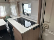                         Adria AVIVA 360 DK super okazja DMC 1000 Kg Moover Gwarancja 7 lat - zdjęcie 16
                        