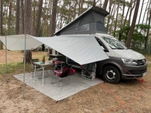                         Volkswagen T6 z profesjonalną zabudową kempingową - zdjęcie 10
                        