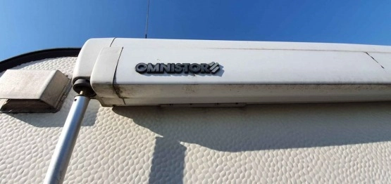                         Roleta, markiza Omnistor kasetowa 3.6 m z bokami dopinanymi jak nowa!!! - zdjęcie 1
                        