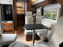                         Mercedes Hymer silnik 2.2 ! 6.8m - zdjęcie 9
                        