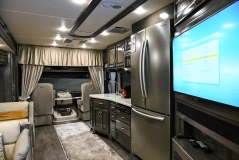                         Ford Bounder - zdjęcie 9
                        