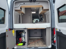                         LMC INNOVAN 590 Ford / Kampervan / 2.0 170 KM Automat / 598 cm / bogato wyposażony - zdjęcie 8
                        