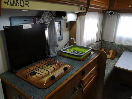                         Kamper Ford Transit Rimor - zdjęcie 9
                        