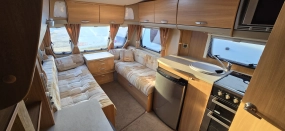                         SWIFT CHARISMA - zdjęcie 10
                        