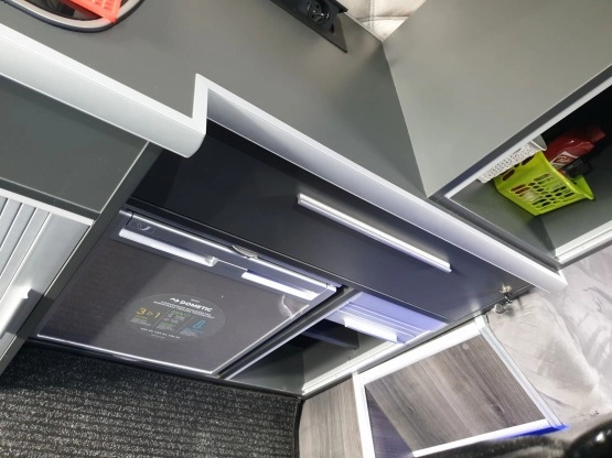                         Mercedes-Benz Sprinter 313 CDI Kamper - zdjęcie 10
                        