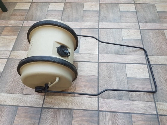                         Zbiornik na wodę pitną 40L beczka - zdjęcie 2
                        