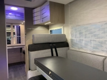                         Sprzedam Kamper Chausson 716 - zdjęcie 6
                        