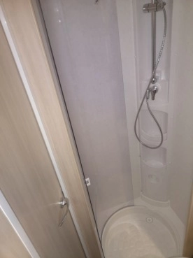                         Wynajem Przyczepa kempingowa Hobby 545 KMF de luxe 2019 rok. - zdjęcie 8
                        