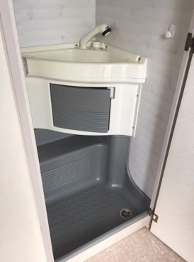                         Przyczepa campingowa BURSTNER 3911 - zdjęcie 18
                        