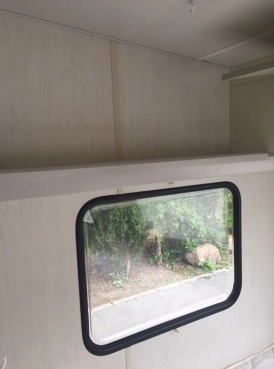                         Przyczepa campingowa BURSTNER 3911 - zdjęcie 28
                        