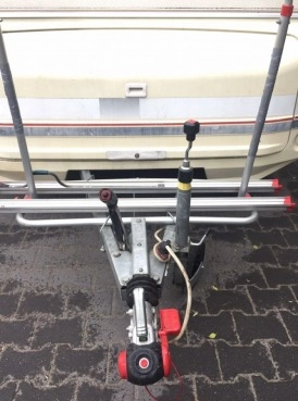                         Przyczepa campingowa BURSTNER 3911 - zdjęcie 30
                        