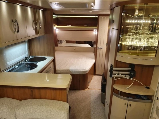                         Hobby Premium 560 CFE, 2013 r. - zdjęcie 22
                        