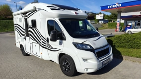                         Kamper Bürstner Lyseo TD 594 Harmony Line Limited - 2019 rok - zdjęcie 1
                        
