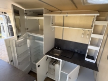                         Kamper van z nowym silnikiem  - zdjęcie 15
                        