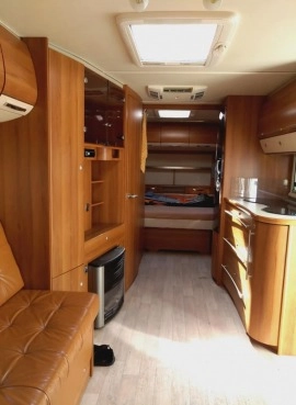                         Przyczepa kempingowa FENDT Diamant 590 - zdjęcie 7
                        