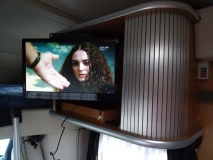                         Kamper Mercedes Sprinter 312D ARCA 1999 rok 6 osobowy - zdjęcie 22
                        