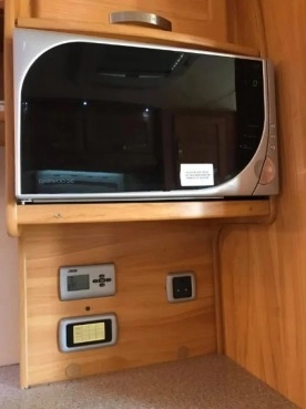                         Fleetwood Heritage 490-2, 2009 r. - zdjęcie 4
                        