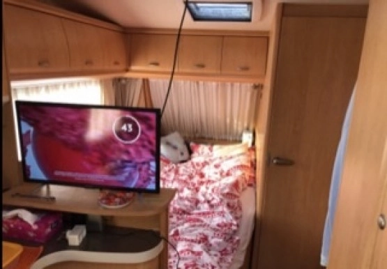                         Hobby 460, napęd, 2007 - nowa buda, zadbana, jak nowa!! - zdjęcie 6
                        