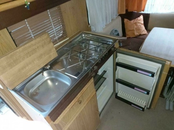                         Przyczepa kempingowa TEC - zdjęcie 8
                        