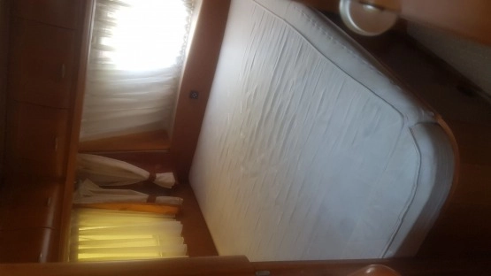                         Przyczepa kempingowa HOBBY 560 KMFe, 2008 r, 1600 DMC,6-osobowa, markiza,przedsionek,ogrzewanie podłogowe,3 sypialnie, bagażnik rowerowy - zdjęcie 8
                        