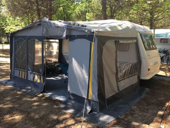                         Adria Unica A 360 DB - zdjęcie 10
                        