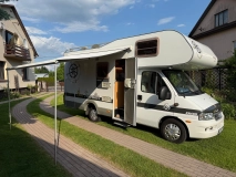                         Kamper Fiat Ducato 2002, bardzo niski przebieg, zabudowa Knaus, super zadbany, cena do negocjacji - zdjęcie 17
                        