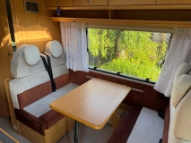                         Kamper Fiat Ducato 2002, bardzo niski przebieg, zabudowa Knaus, super zadbany, cena do negocjacji - zdjęcie 8
                        