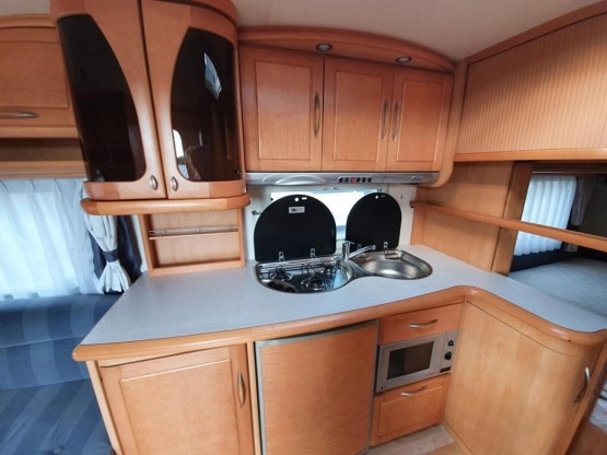                         Hobby, model Exclusive 540 UFE - zdjęcie 2
                        