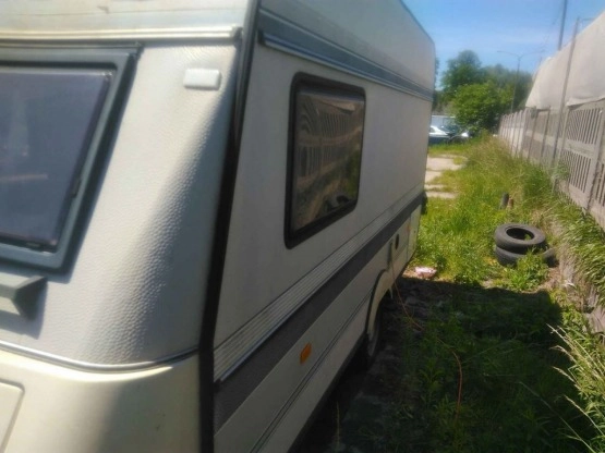                         Przyczepa Hobby 400 - zdjęcie 3
                        