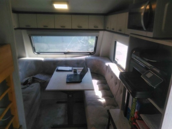                         Przyczepa Hobby 400 - zdjęcie 5
                        