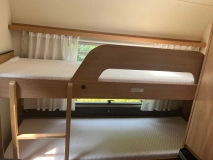                         Przyczepa kempingowa KNAUS 580 FSK Südwind Silver Selection - zdjęcie 14
                        