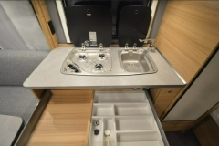                         Dethleffs Camper 470 FR - zdjęcie 6
                        