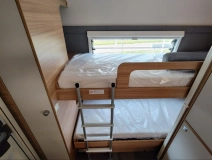                         Dethleffs Camper 560 FMK - zdjęcie 9
                        