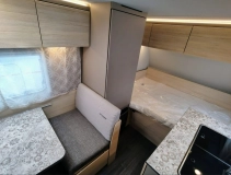                         Weinsberg CaraCito 390 QD - zdjęcie 8
                        