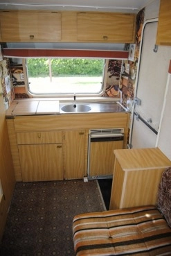                         ROBIN mała, praktyczna przyczepa! Idealna na działkę, budowę, magazyn - zdjęcie 5
                        