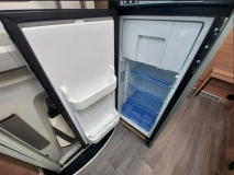                         Knaus TOURER VAN 500 MQ 2.0dm³ - zdjęcie 6
                        