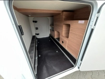                         Weinsberg CaraSuite FORD 700 MEG 2.0dm³ - zdjęcie 14
                        