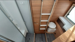                         Weinsberg CaraSuite FORD 700 MEG 2.0dm³ - zdjęcie 4
                        