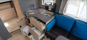                         Dethleffs JUST GO T7055 DBL 2.0dm³ - zdjęcie 7
                        