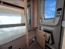                         Knaus SÜDWIND 580 QS 60 YEARS KNAUS - zdjęcie 19
                        