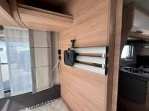                         Knaus SÜDWIND 580 QS 60 YEARS KNAUS - zdjęcie 13
                        