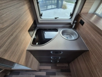                         Weinsberg CaraCore 700 MEG 2.2dm³ - zdjęcie 6
                        