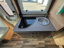                         Weinsberg CaraHome 650 MEG 2.2dm³ - zdjęcie 9
                        